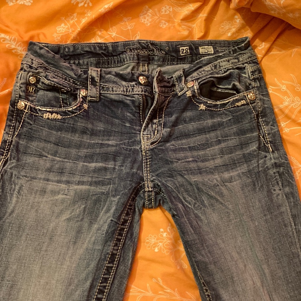 Mid Rise, Blue Jeans.
